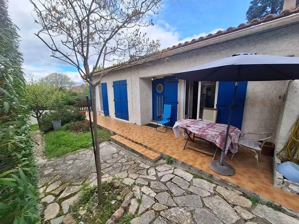 Maison de plain-pied 5 pièces 105 m²