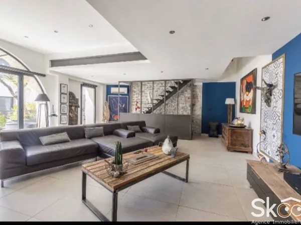 Loft 4 pièces 110 m²