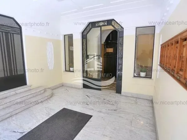 4 Piéces Carrée D'Or /Immeuble BOURGEOISE