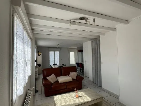 Joli pavillon à Véron