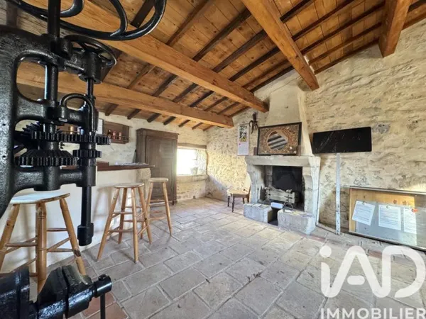 Maison et villa de prestige Vente Marguerittes 9p 419m² 699000€