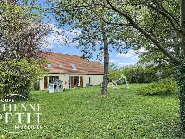 Maison 6 pièces 140 m²