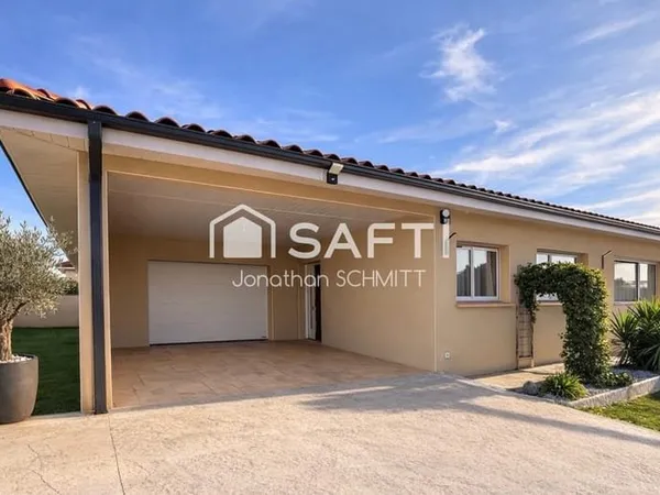 Villa 200 m² sur 1000 m², piscine, garage, solaire
