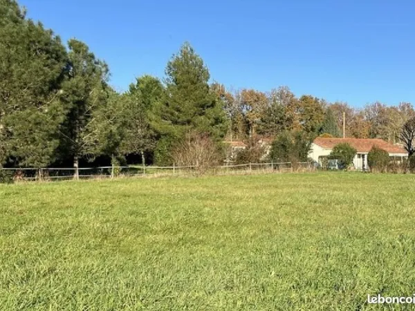 Terrain 1 276 m² Marmande