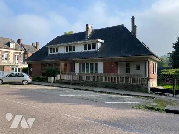 Maison 8 pièces 104 m²