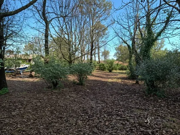 Terrain à vendre à Lanton - 1878 m² - Réf 15419