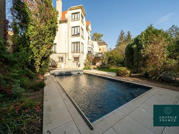Maison de luxe 12 pièces 450 m²