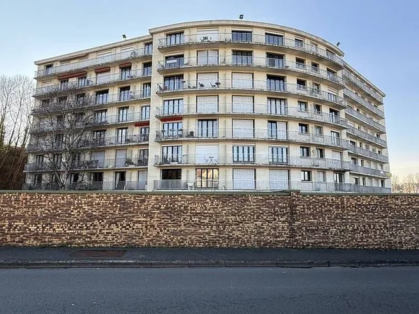 Appartement 6 pièces 114 m²