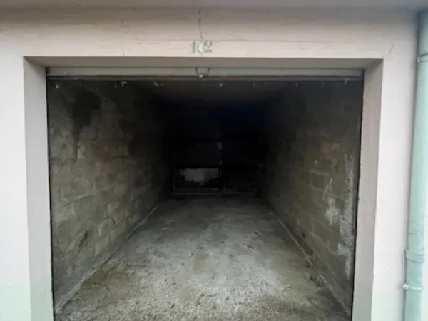Loue Garage fermé métro Flachet 10m²