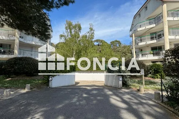 Stationnement Location La Baule-Escoublac   115€