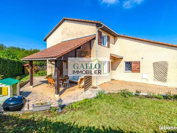 Maison 4 pièces 101 m²