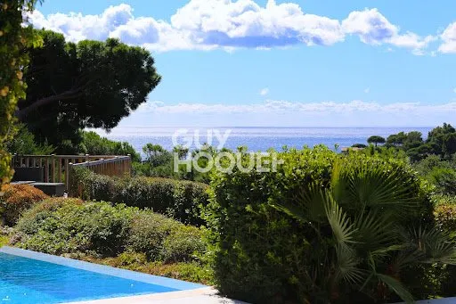 Maison 5 pièces 195 m²