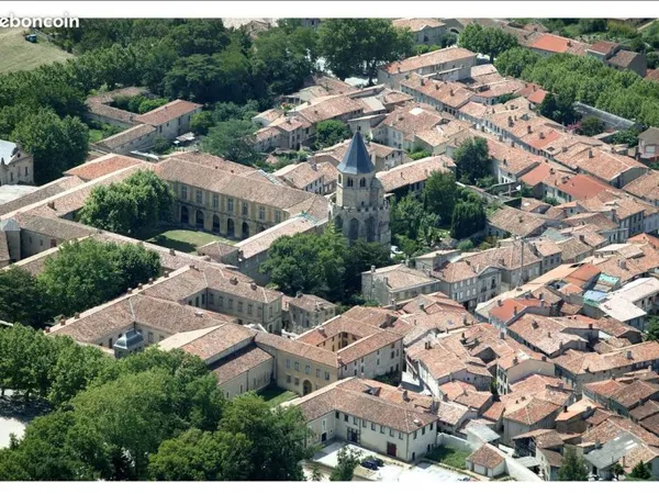 Terrain viabilisé 682m²