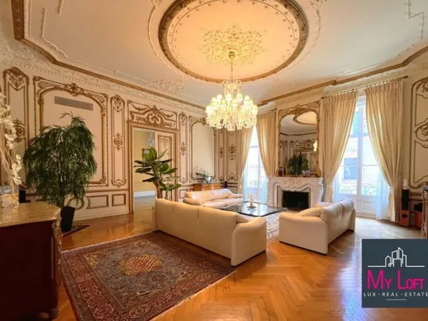 Appartement 6 pièces 276 m²