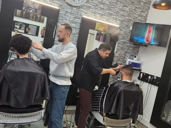 Vente Salon de Coiffure-Barbershop Place Clichy Paris 17
