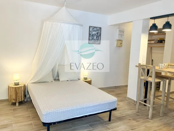 Studio neuf 25m2 + terrasse 25m2 TROIS ILETS