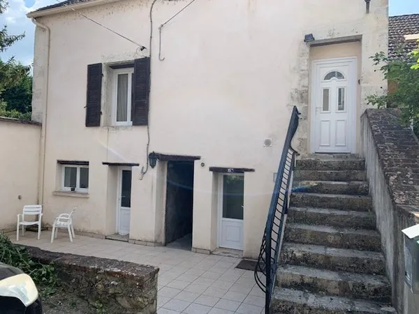 BRIARE CENTRE - Immeuble de rapport / Maison + appartement a