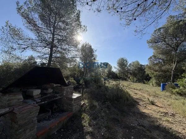 Terrain constructible 2348 m²