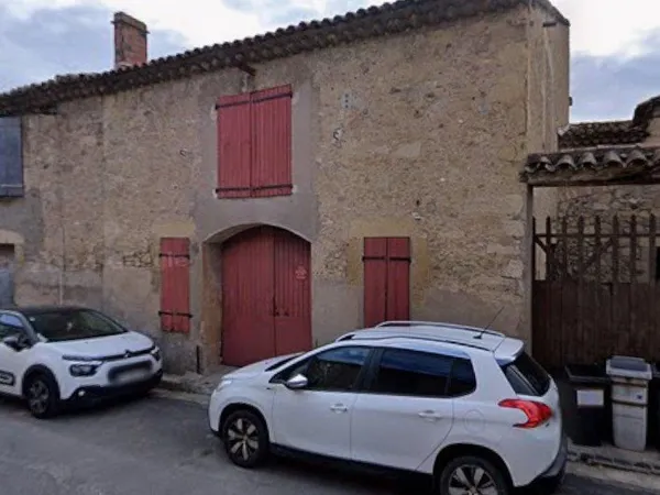Parking/Garage/Box 80 m²