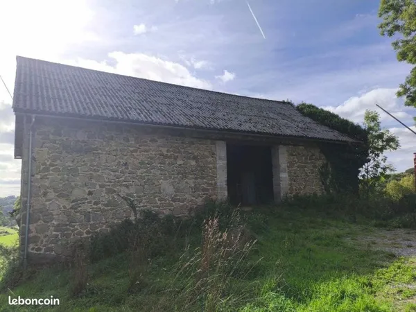 Bien agricole 1245 m² Sarroux - Saint Julien