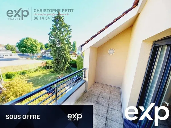 Appartement moderne de 2 chambres à Bessancourt + Terrasse de 6