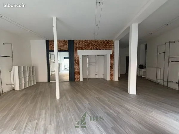Local commercial 100 m² Le Coteau