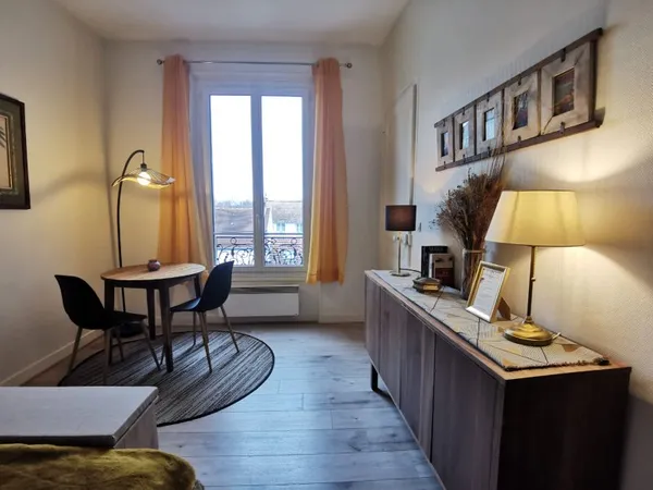 Loue appartement meublé