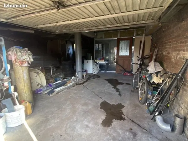 Garage/box 100 m² Wattrelos