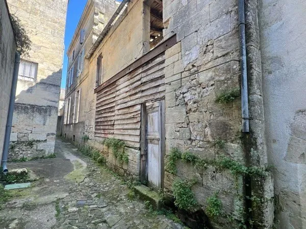Bâtiment ruine