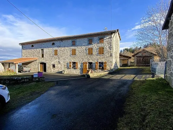 Maison Rénovée avec terrain