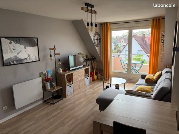 2 pièces lumineux - Dernier étage avec terrasse + parking