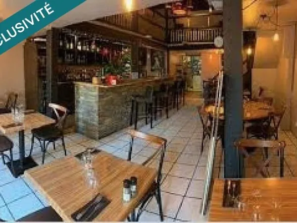Local commercial 101 m²