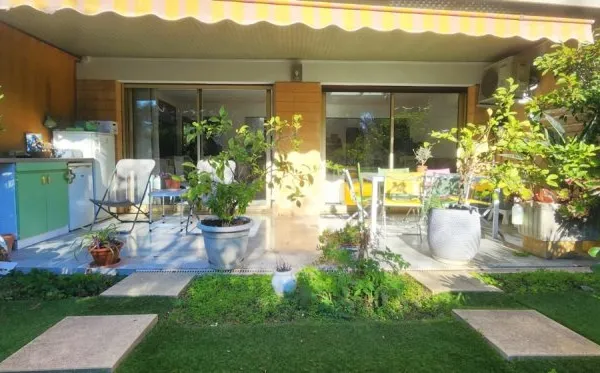 Vends appartement standing esprit maison