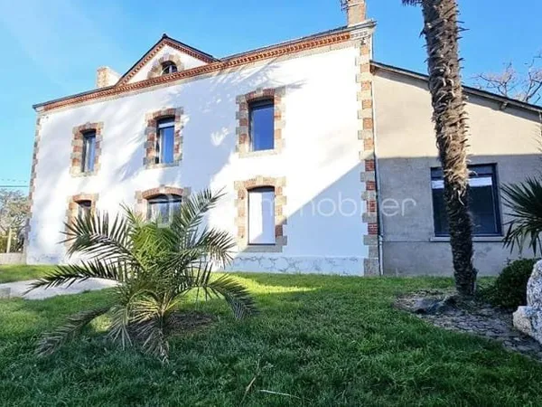 Demeure 7 pièces 200 m²