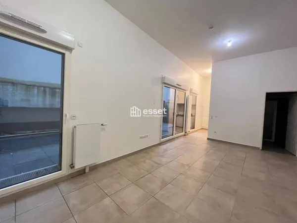 Studio 1 pièce 33 m²