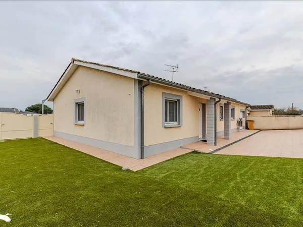 Maison de plain-pied 4 pièces 115 m²