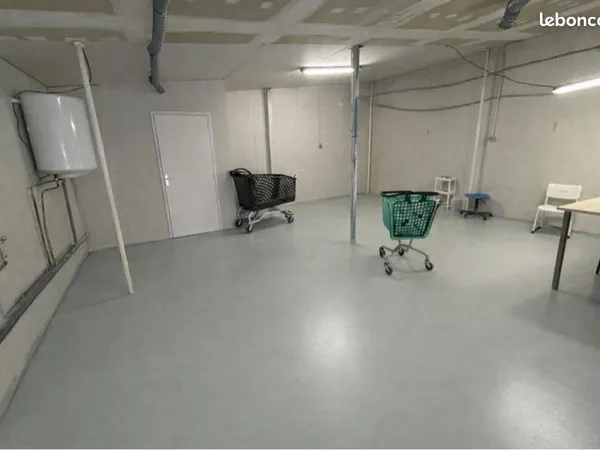 🚨Local / Entrepôt / 110 m2 / Artisans / Possible loba Dark Kitchen