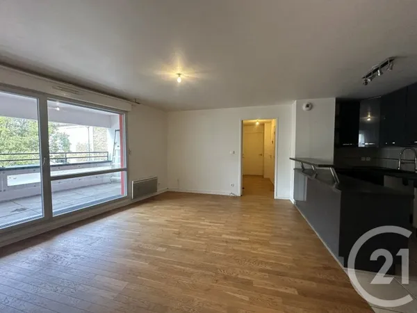 Appartement 4 pièces 77 m²
