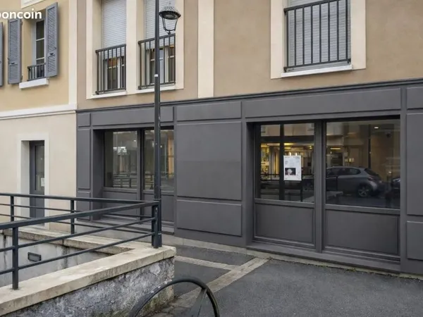 Boutique 76 m² Rambouillet