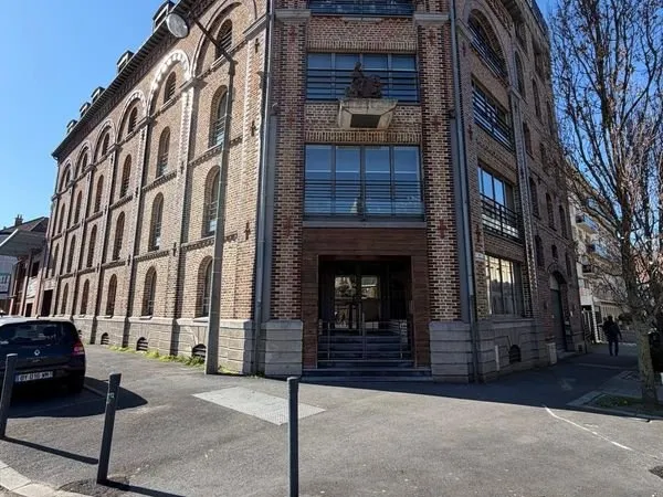 Appartement 7 pièces 167 m²