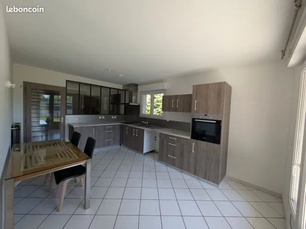 Maison + Local commercial