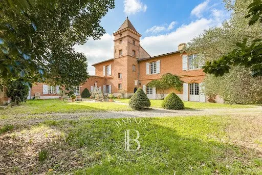 Maison 15 pièces 750 m²