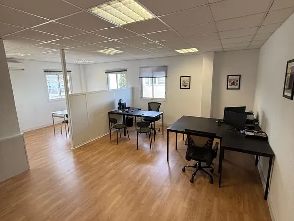 Local commercial 38m² Nîmes
