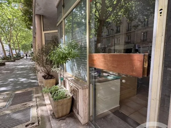 Local commercial 62 m²