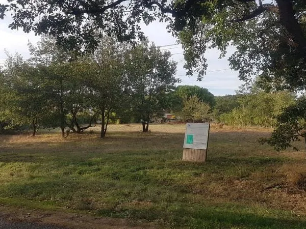 PLAISANCE DU TOUCH - TERRAIN DE 935 M2 hors lotissement