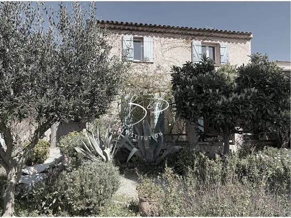 Lorgues, 106 m2, garage, sur terrain de 417 m2