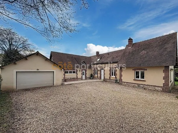 Maison Saint Ouen De Thouberville 7 pièce(s) 187 m2