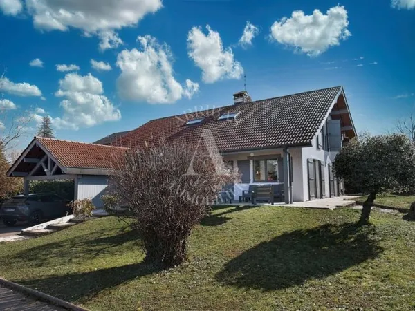 Maison de luxe 5 pièces 170 m²