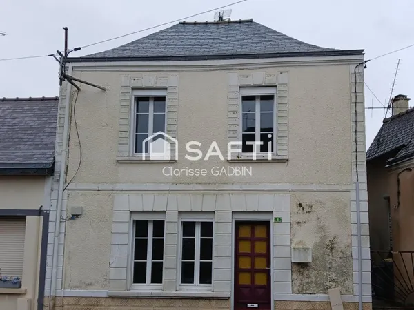 Maison avec 2 chambres, garage