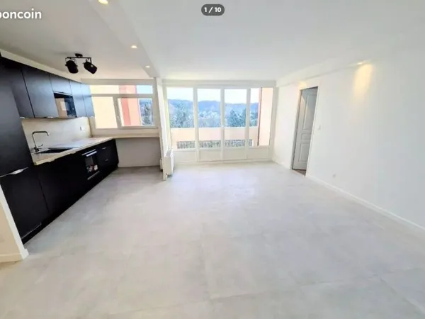 Appartement 4 pièces - Versailles (78000)